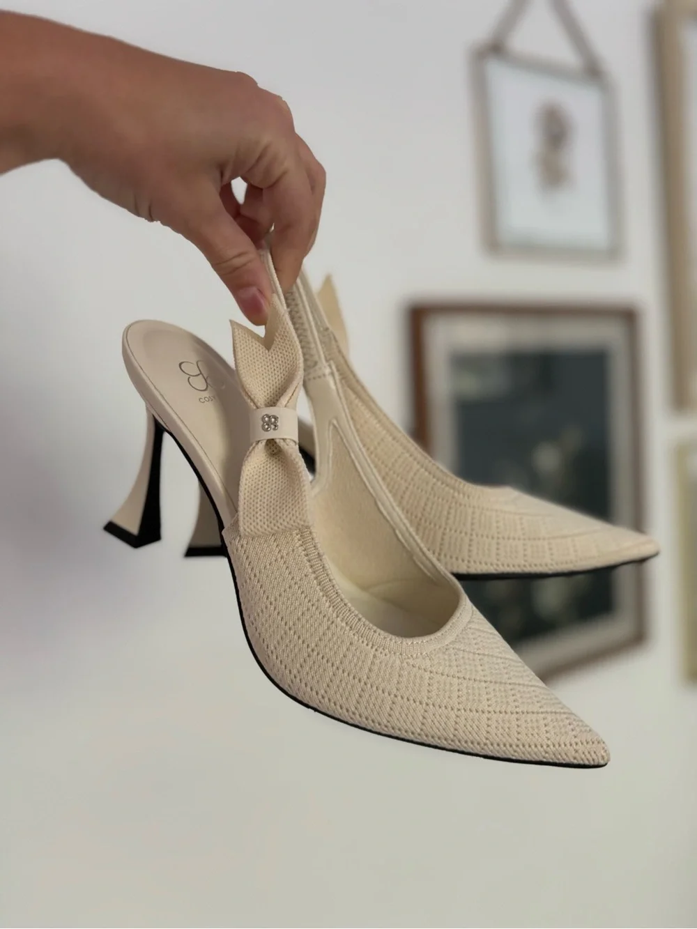 Cosy Island Cream Slingback Bow Heels - Picture 4 of 8